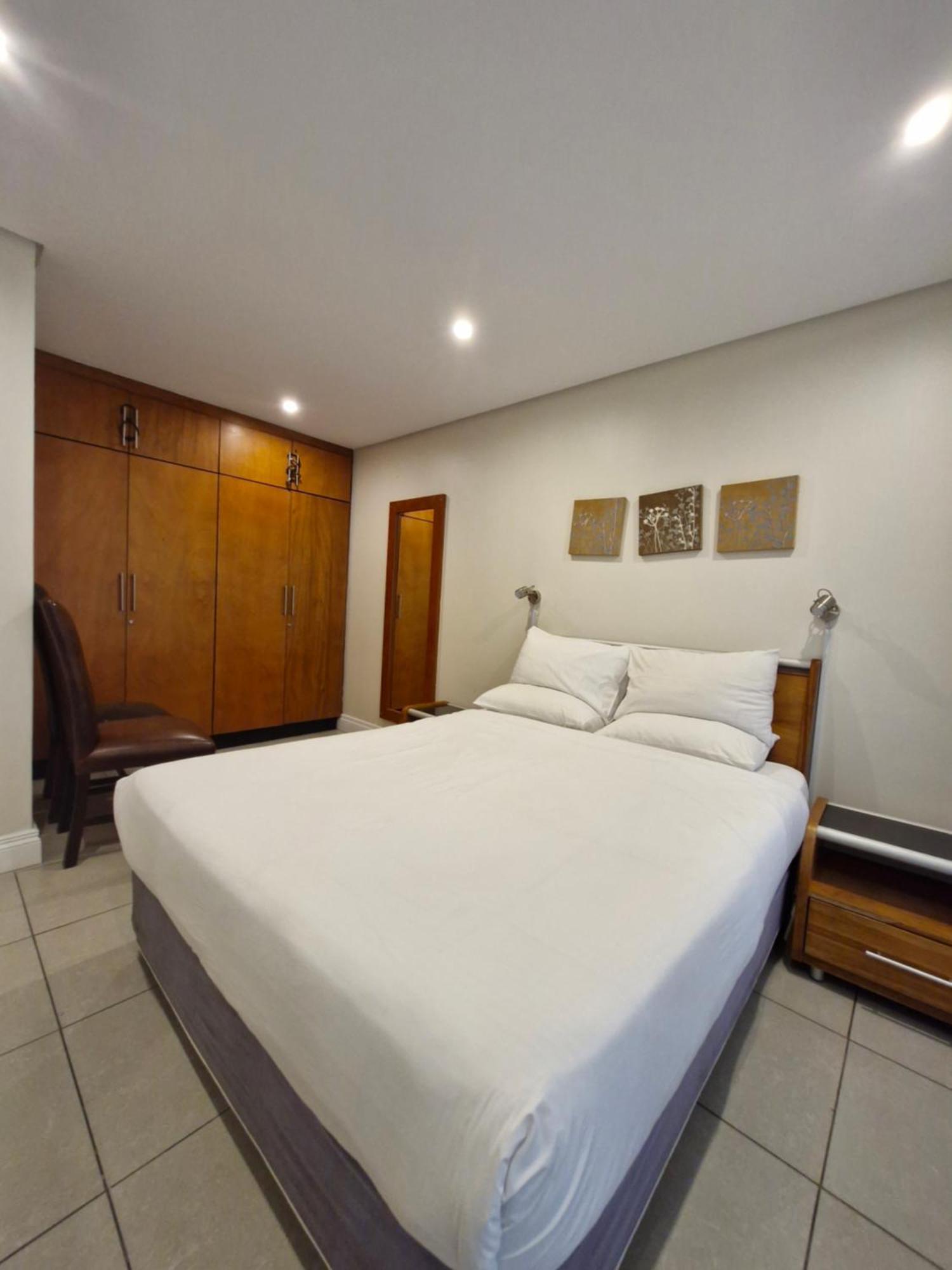 Front - Comfy 4 Sleeper Across Ushaka *